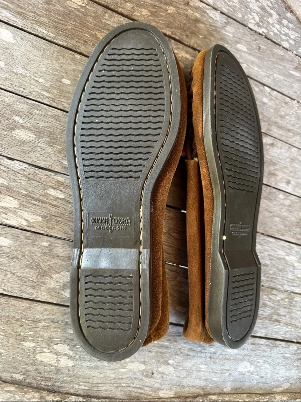 Minnetonka Brown Suede Beaded Moccasins with Fringe 9 1/2 - Picture 6 of 10